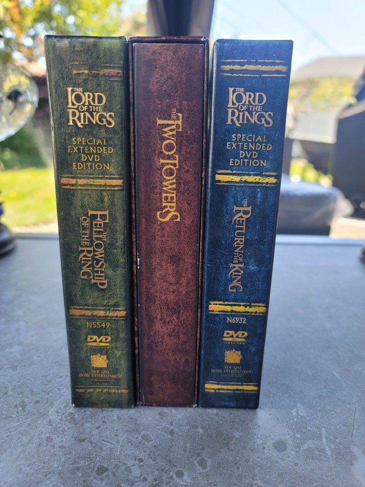 The Lord of the Rings Trilogy, Two Are The Extended Version DVD Set