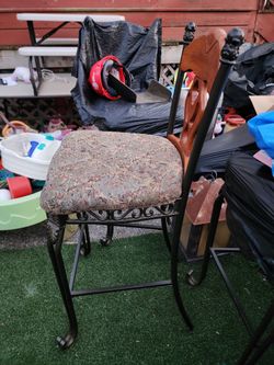 3pcs bars chair exelen condition