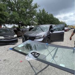 Auto Glass | Windshield And More 