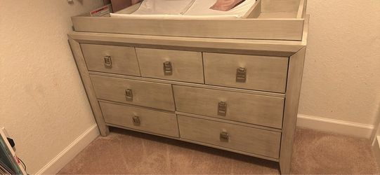 Changing Table/Dresser