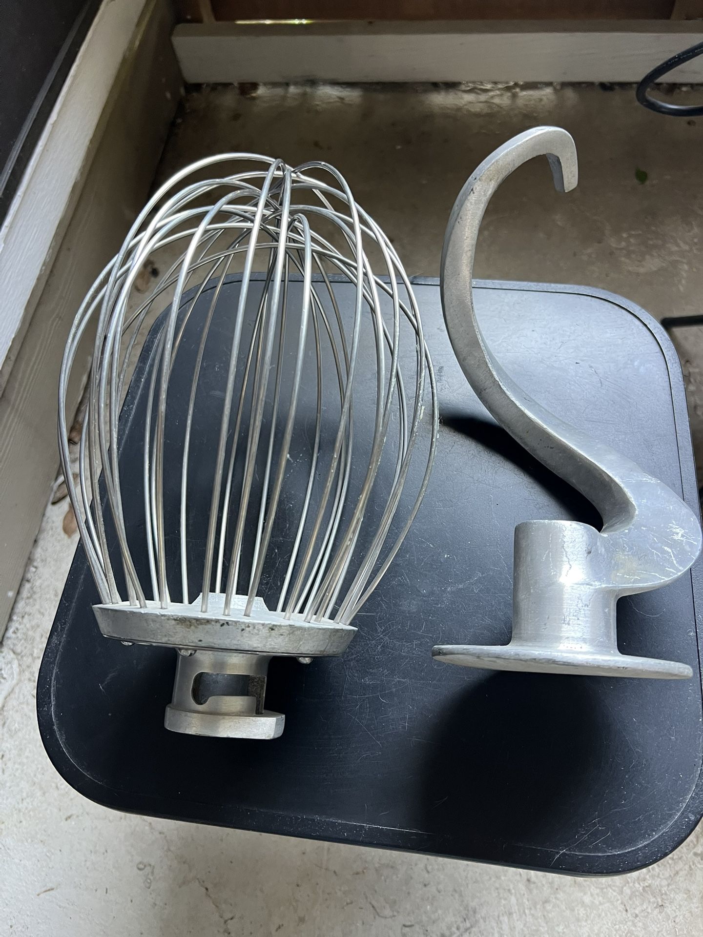 Whip and Dough Hook for 20 Quart Mixer
