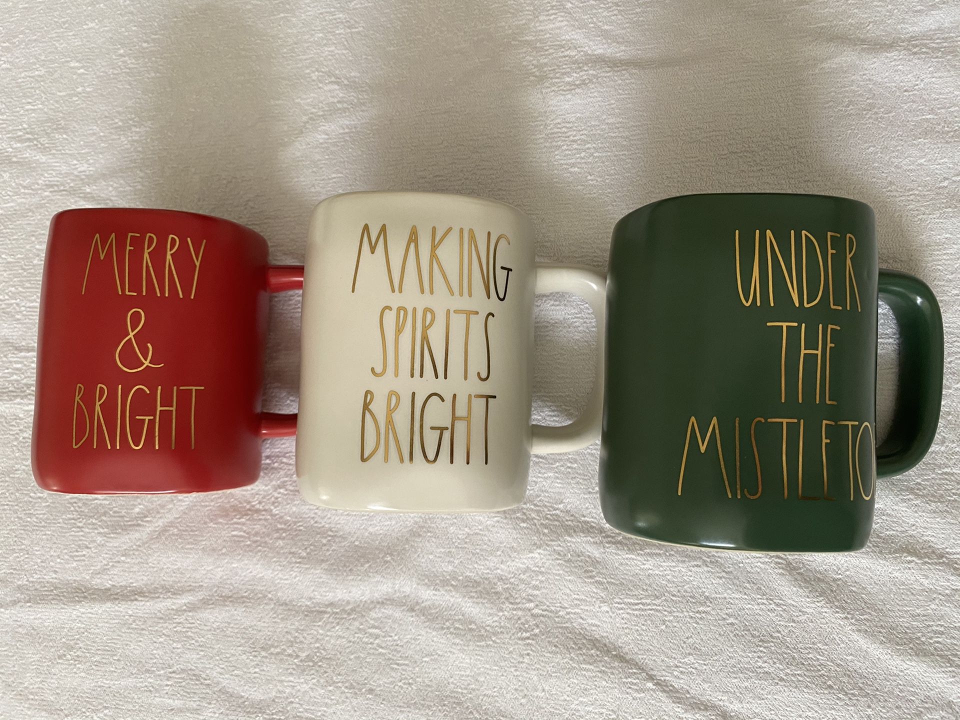 Rae Dunn Christmas Mug Set