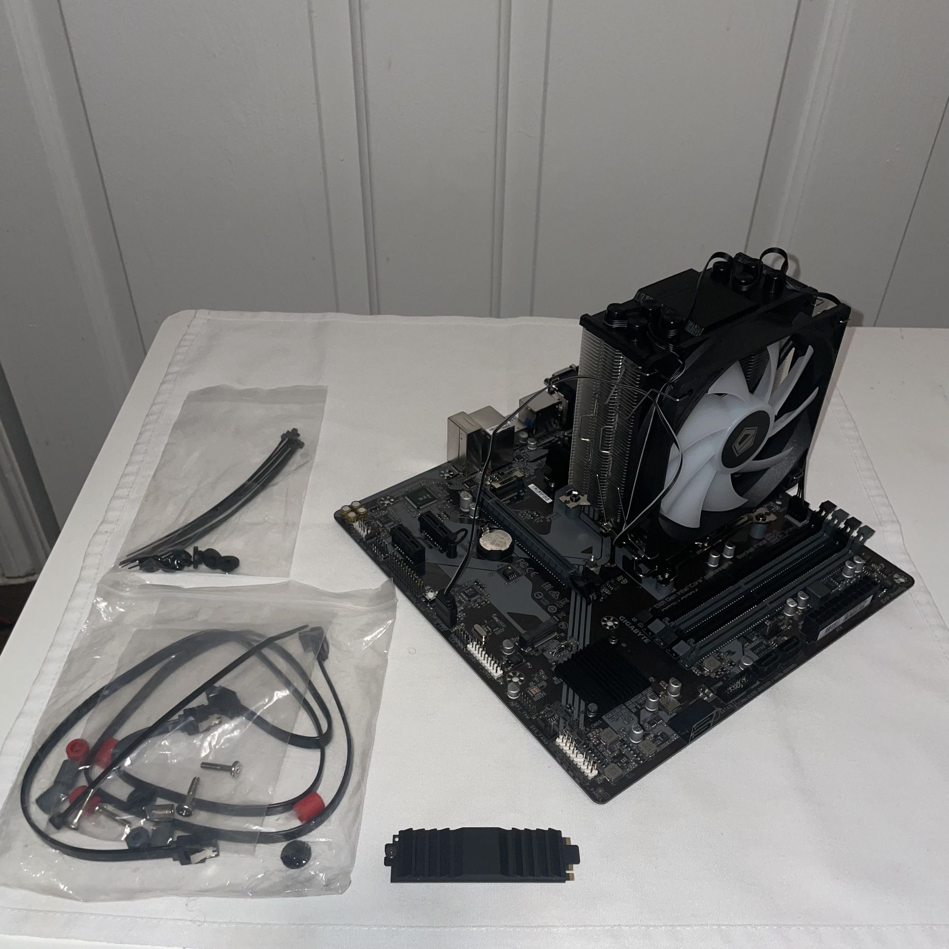 Pre Built Motherboard for pc (zip ties included) for Sale in Houston