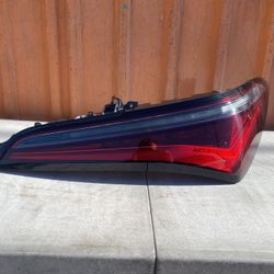Acura Integra  Right Side Light LED  OEM Perfect Condition 2023-2024-2025