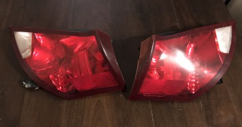Tail Lights for 2005 Saturn Ion