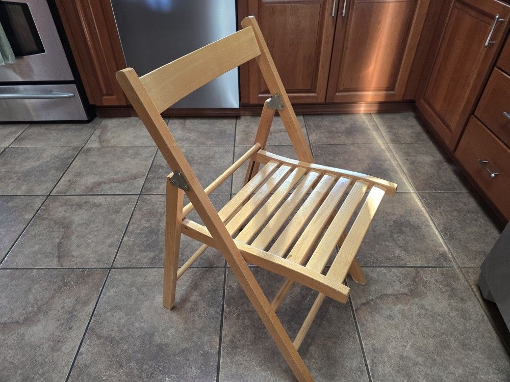 Folding Wooden Chair