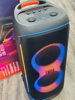 Jbl partybox 720 speaker Bluetooth