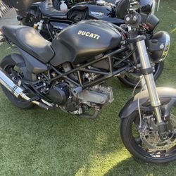 2007 Ducati Monster 695