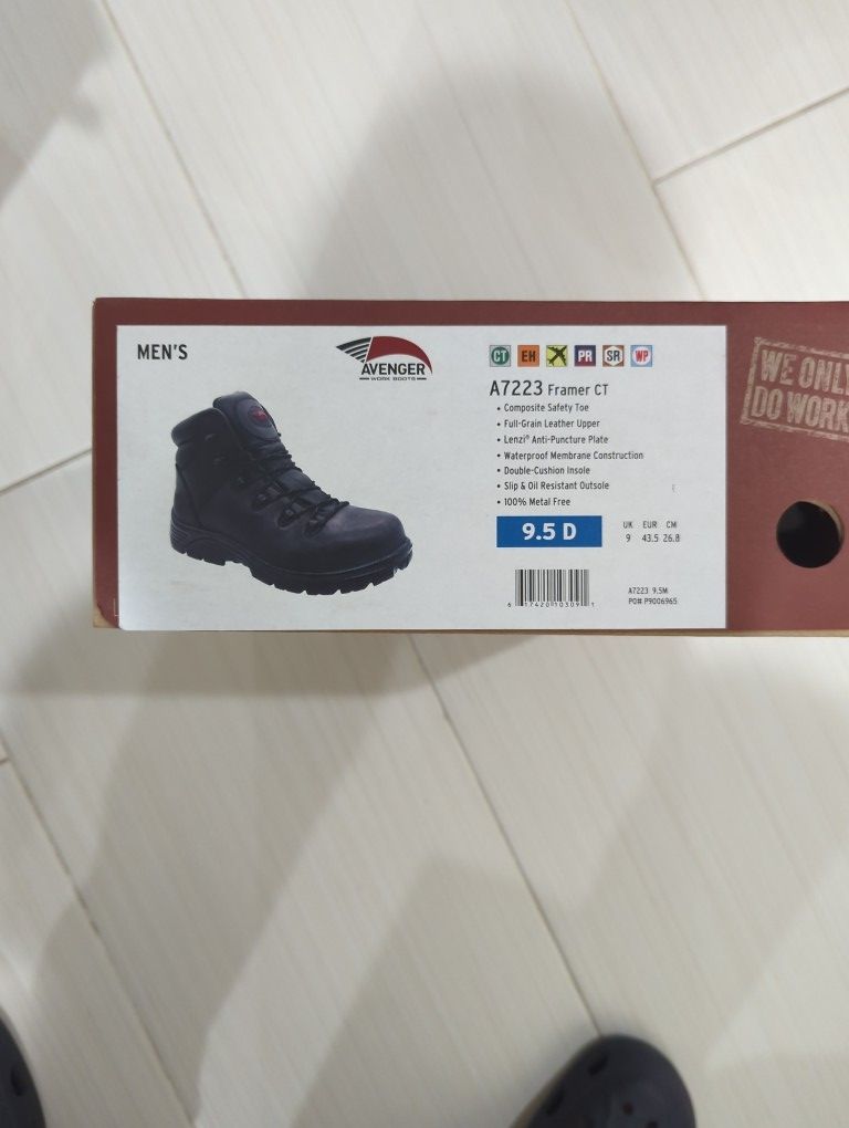 Avenger Work Boots - A7223 Framer CT - 9.5 D 