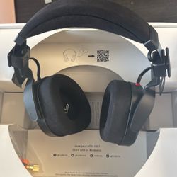 Rode NTH-100 Professional Headphones 