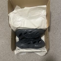 Yeezy Foam Runners Onyx