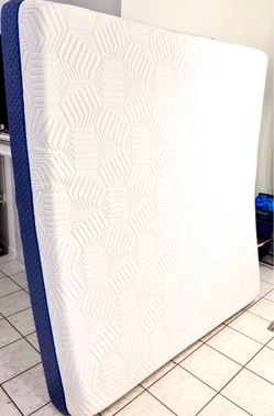 King size mattress 12” firm memory foam