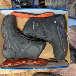 Size 12 Korkers Insulated Boots
