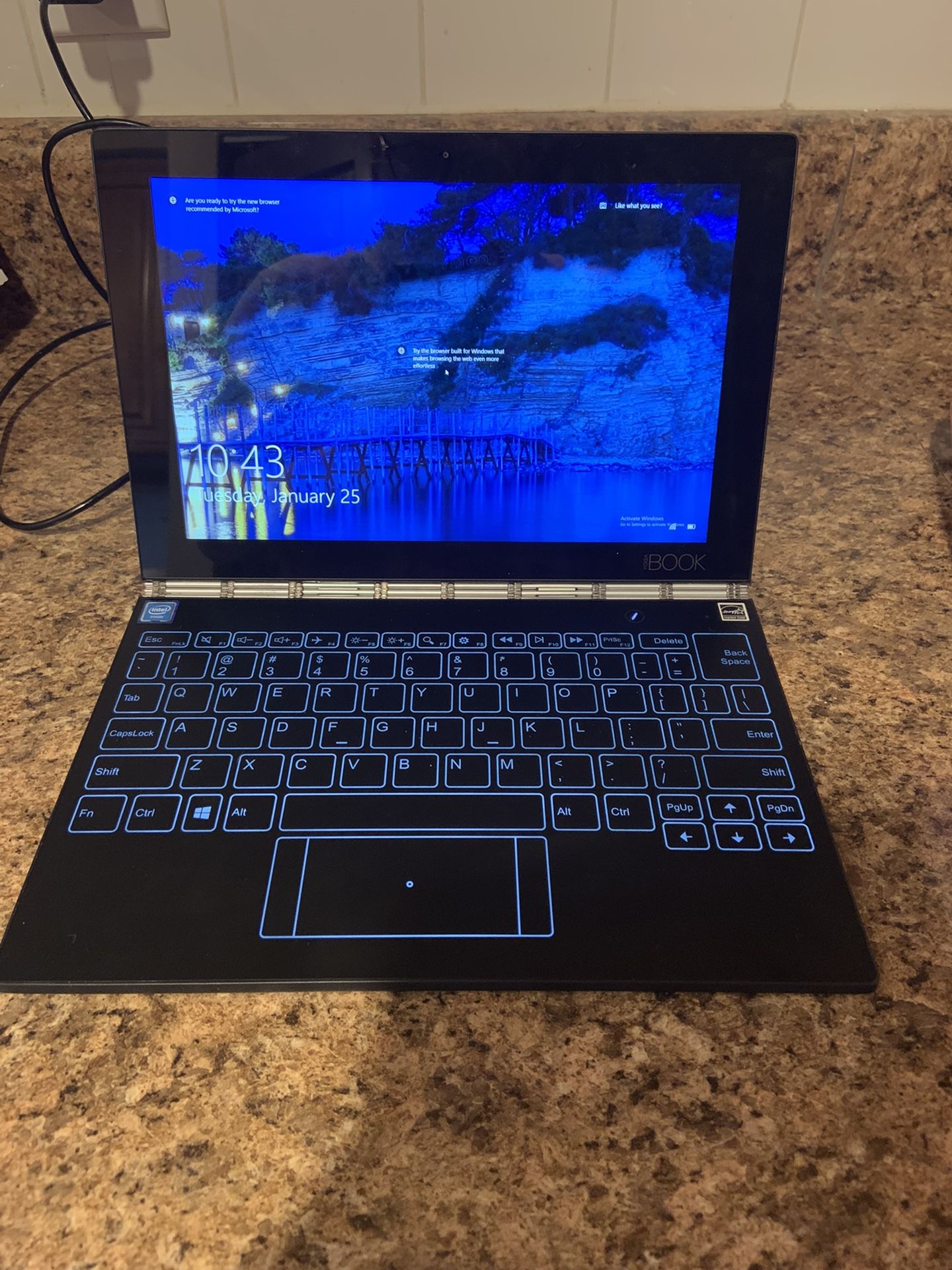 Tablet/ Notebook