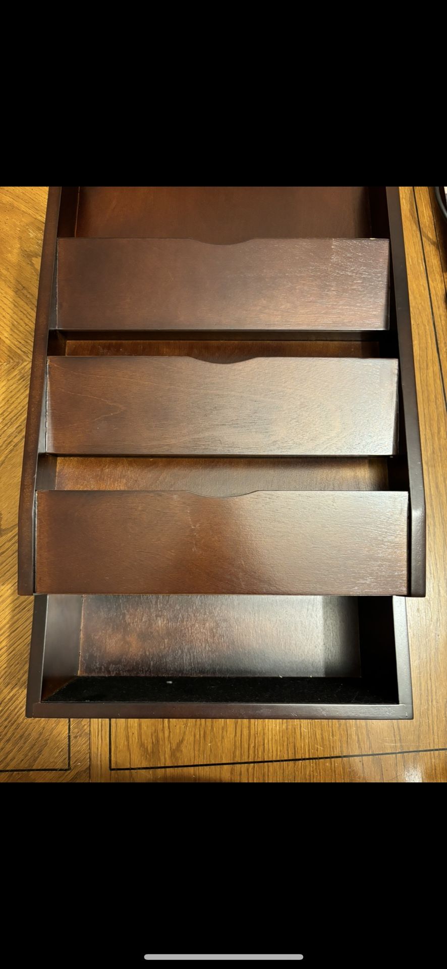 Mail And Keys Organizer For Wall