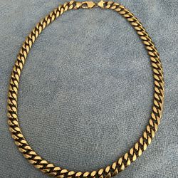 Gold chain (Miami Cuban Link 10k)