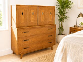 Mid-Century Modern 6-Drawer Dresser
