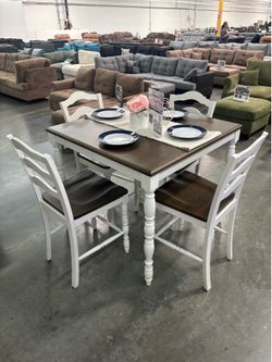 Dining set