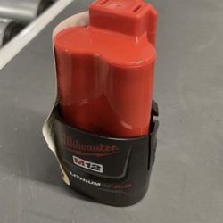 Milwaukee 48-11-2420 M12 REDLITHIUM 2.0 Compact Battery Pack (1-Pack) (SR)