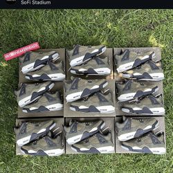 Jordan 4 Craft Olive Size. 5.5y 6y 13