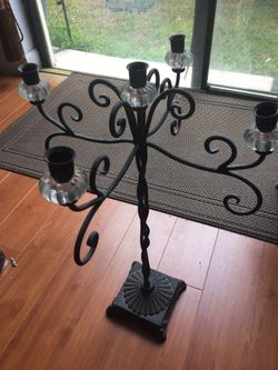 Candle holder