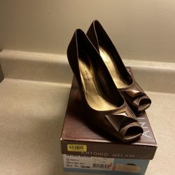 Antionio Melani Heel