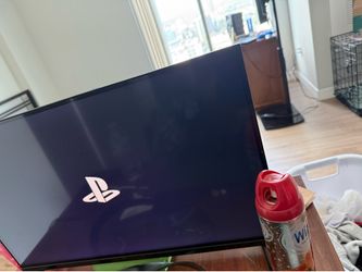 PlayStation 4 slim 1Tb