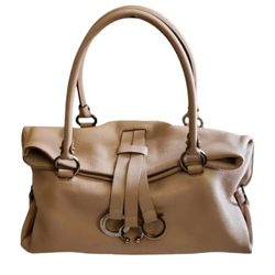 Salvatore Ferragamo Luxury Beige ...
Leather Handbag

$625