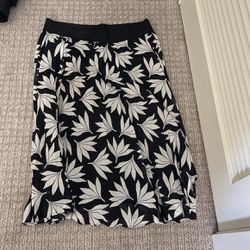 Anne Taylor -size Medium -womens Skirt