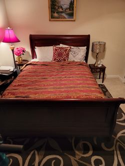 QUEEN BED AND MATTRESS FOR SELL