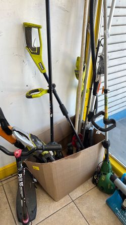 Landscaping lawn care tools equipment
