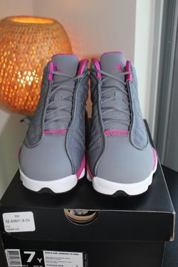 Air Jordan 13 Retro GS 'Grey Fusion Pink