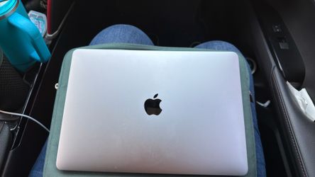 Apple Mac book