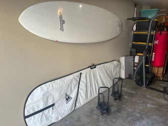 2 paddle boards with travel bag