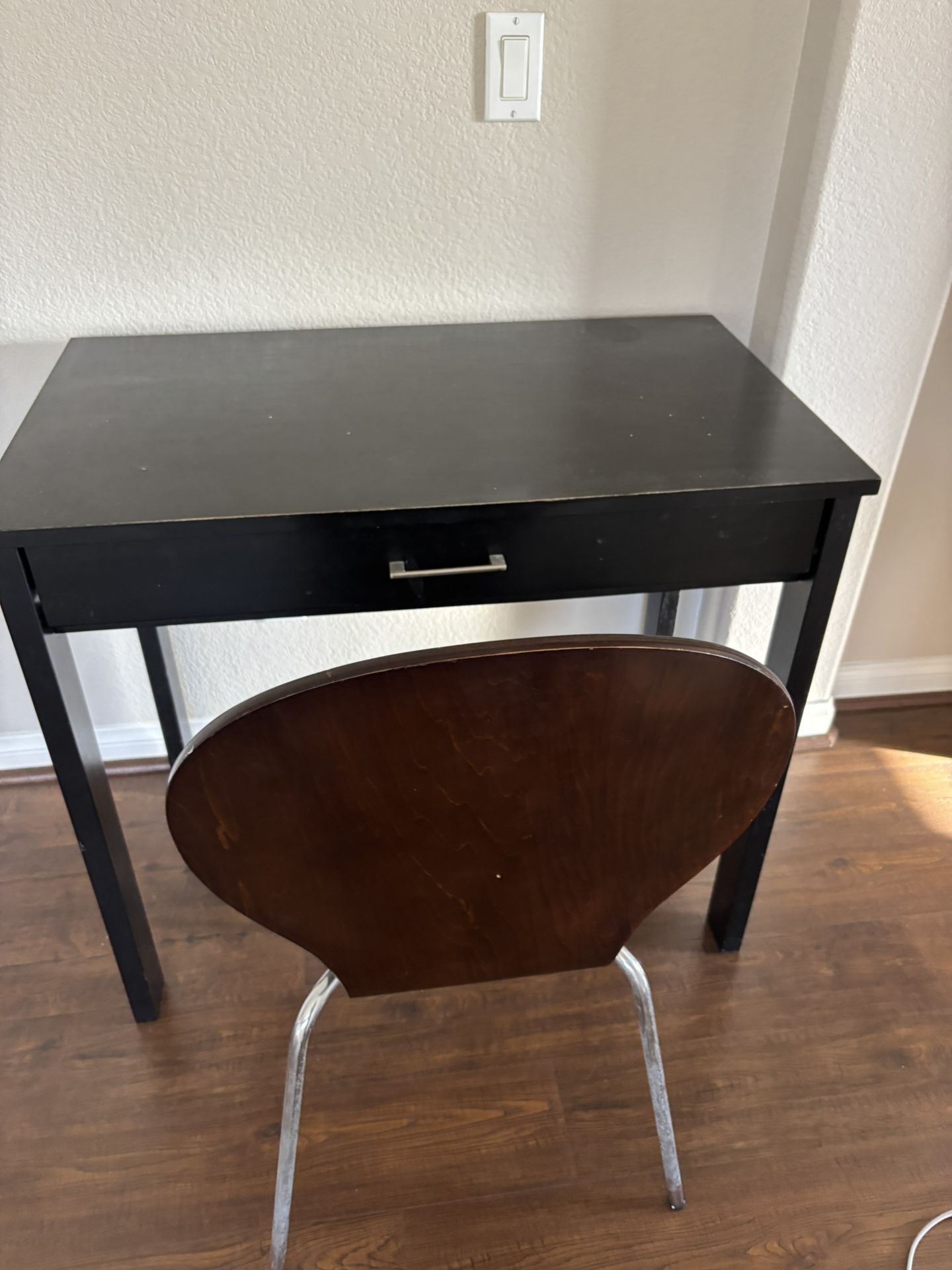 Compact Desk W Chair