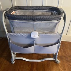 Baby Bassinet/Crib