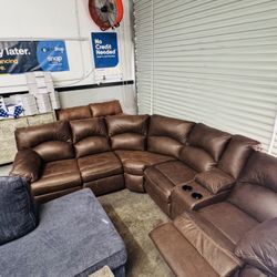 Sofas, Sectionals, loveseats & 