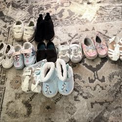  Size 5,6,7  Girl Shoes 