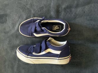 Dodger vans size 13.5c