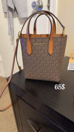 Brown Small Michael Kors Signature Crossbody