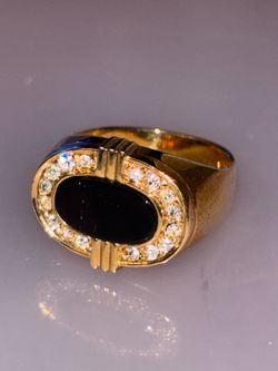 Vintage Gold-Tone Oval Faux Onyx Ring - Rhinestone Halo Accent