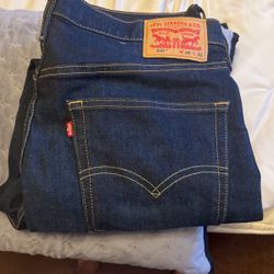 Men Levi’s Jeans 541s