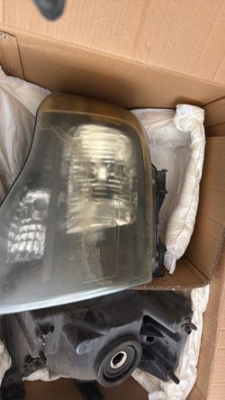 2004 Ford f Expedition headlights