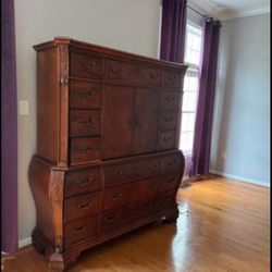 Armoire