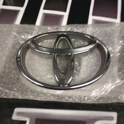 Toyota Emblem 