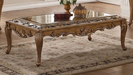 Mirrored Coffee Table- Mesa de Centro con Espejó