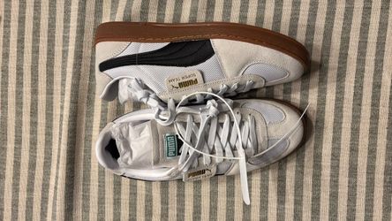 New women’s pumas size 8
