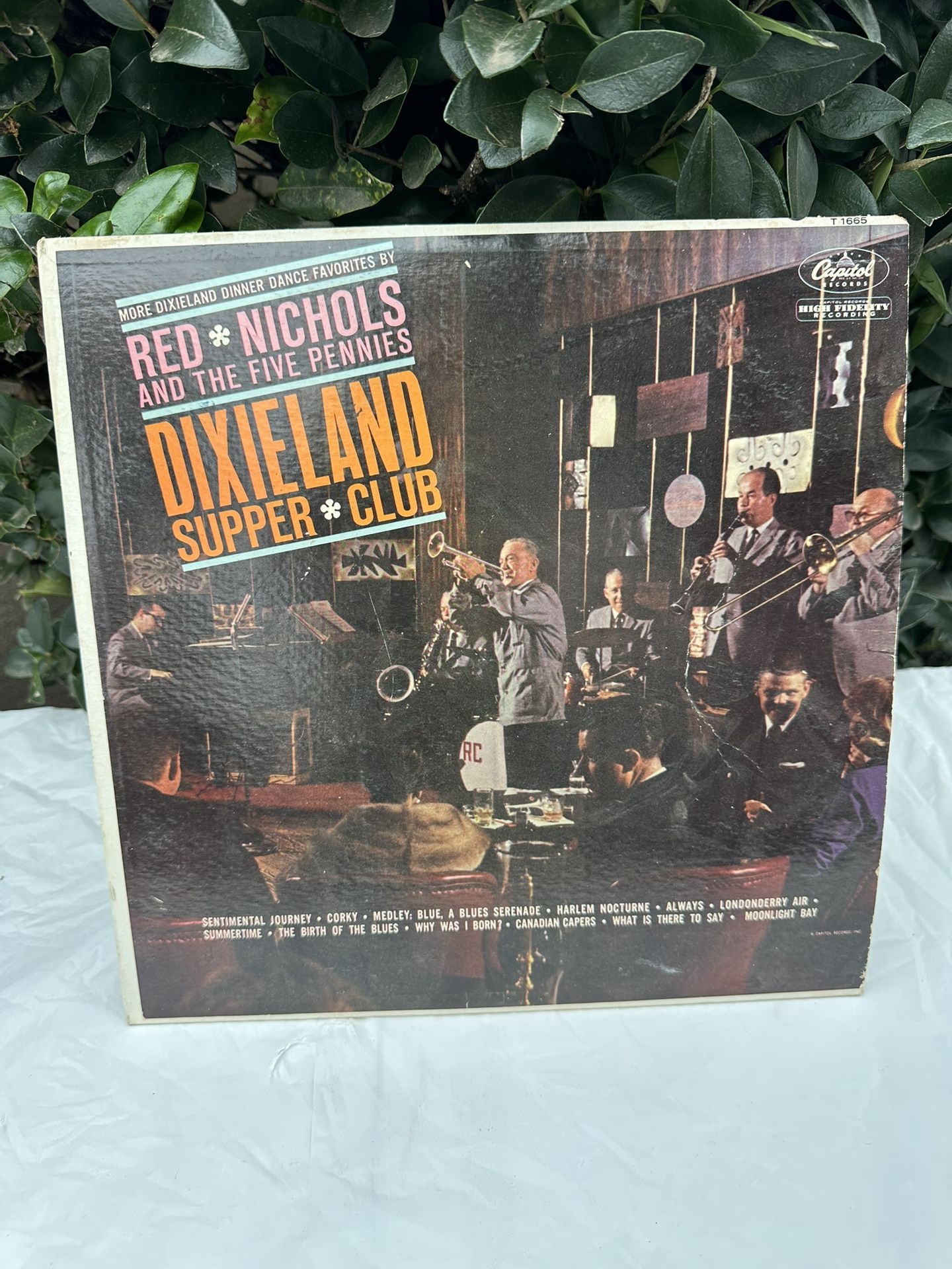 RED NICHOLS: dixieland supper club CAPITOL 12" LP 33 RPM