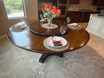 Thomasville 68" Round Dining Table