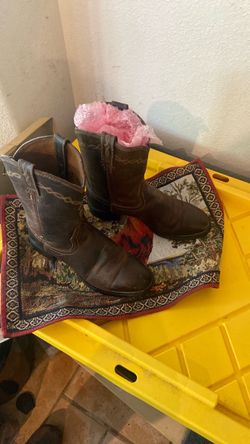 Ariat cowboy boots